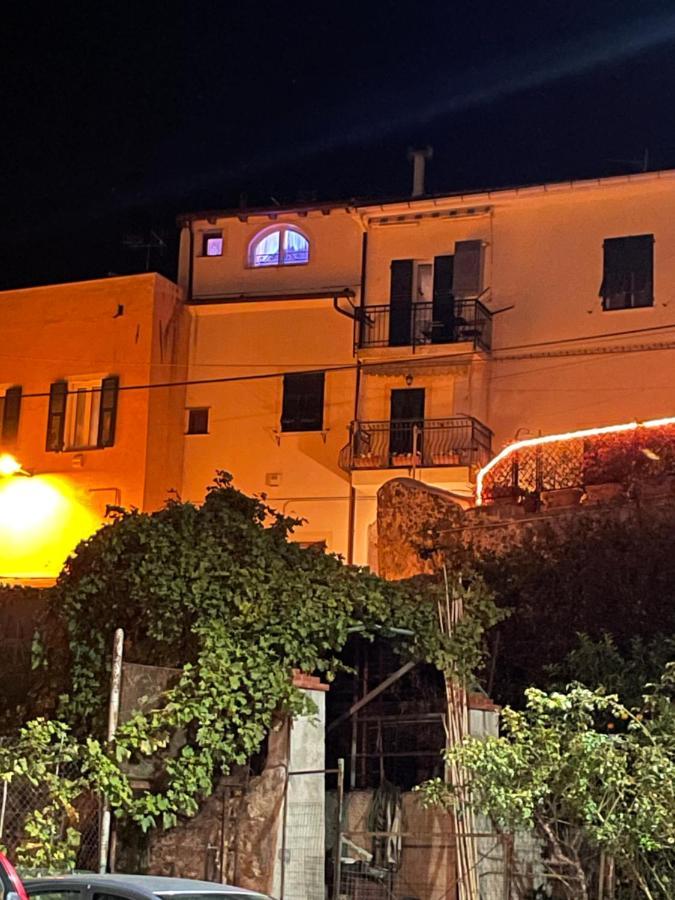 B&B Piccolo Paradiso Finale Ligure Exterior photo